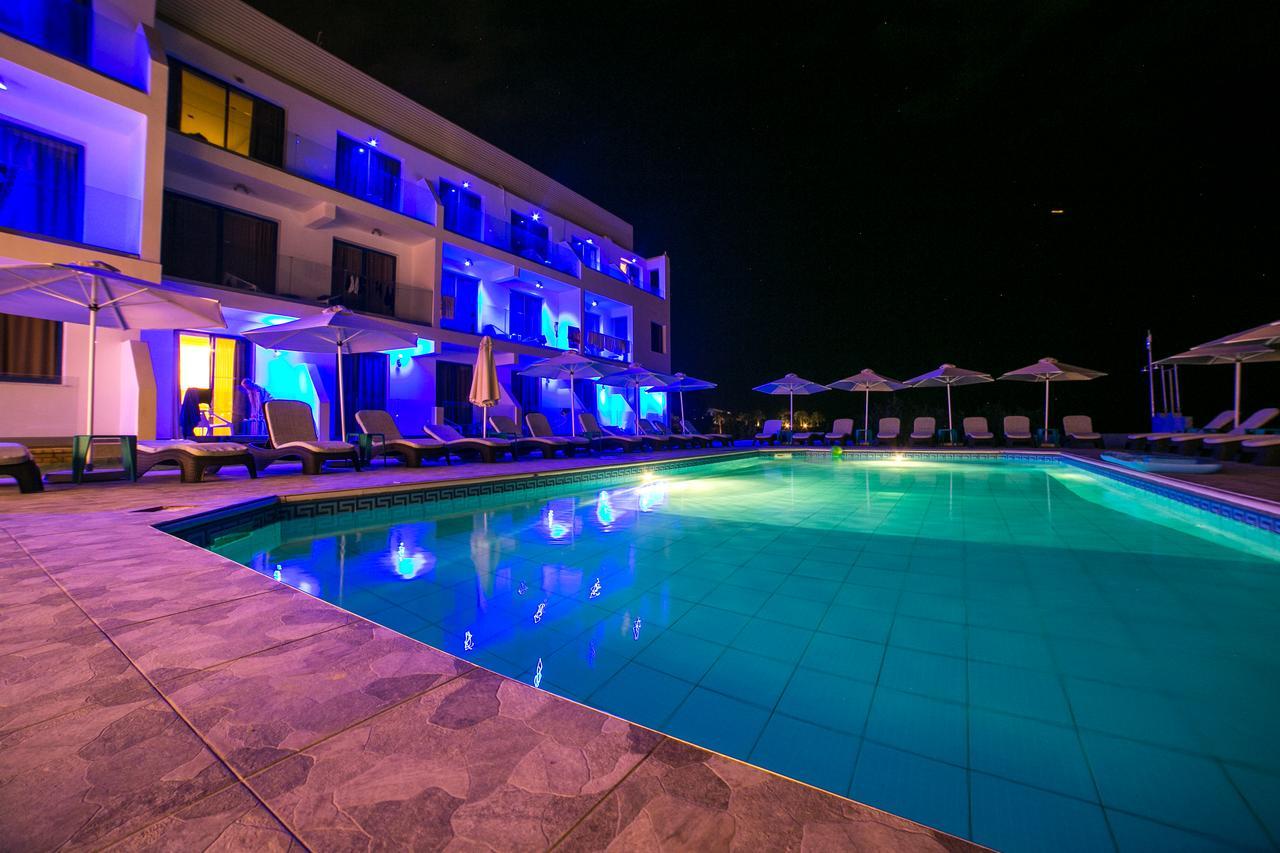 Marica'S Boutique Hotel Kissonerga Exterior foto